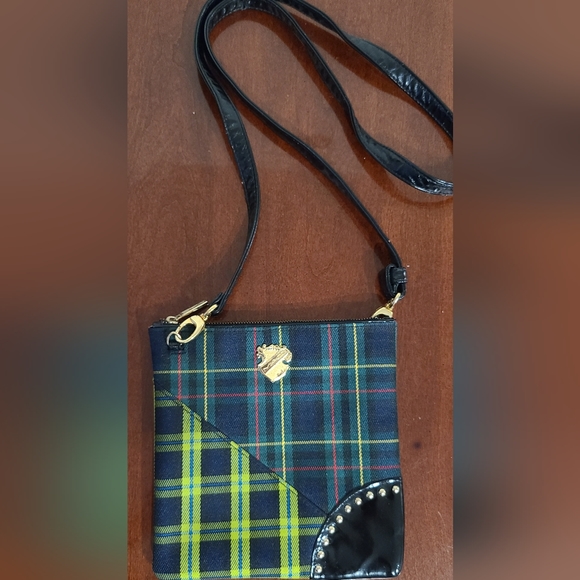 LIMITED EDITION MAC PLAID CROSSBODY STUDDED MESSENGER BAG - Picture 2 of 9